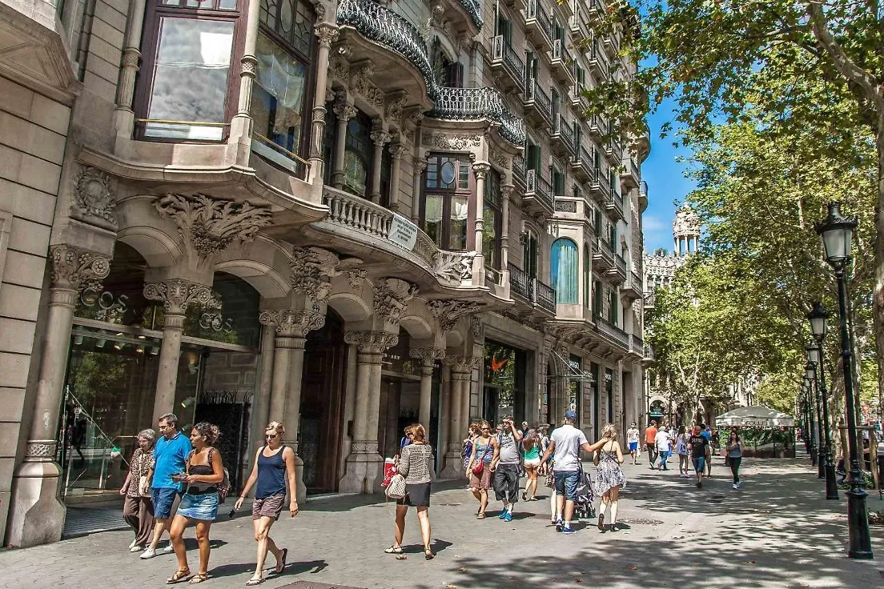 Habitat Apartments Alaia Barcelona España