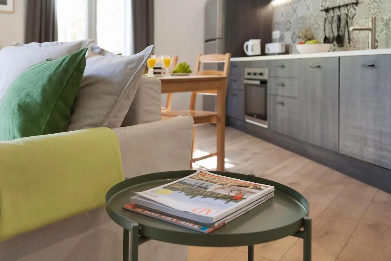 Habitat Apartments Alaia Barcelona España