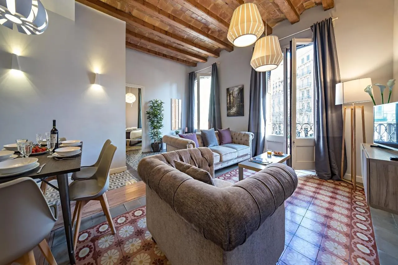 Habitat Apartments Alaia Barcelona 0*,  España